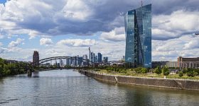 What Is Contract Trading: A Comprehensive Overview